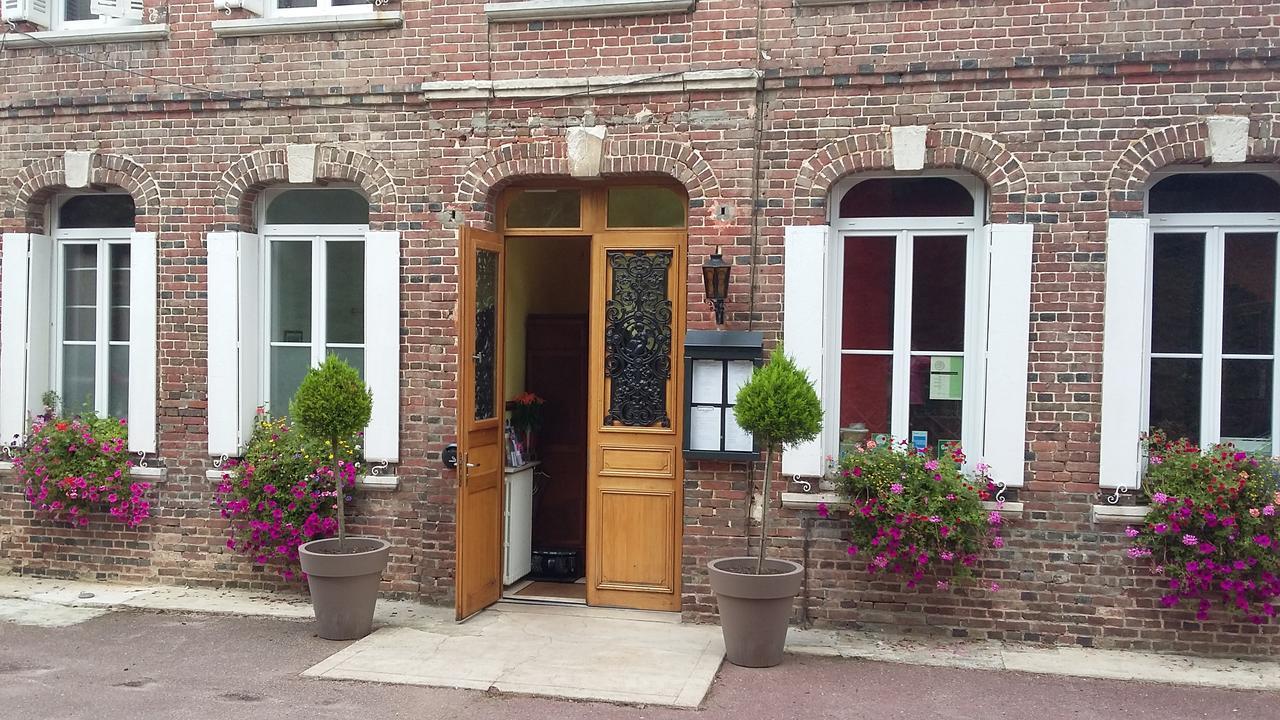 La Ferme en Ville Bernay  Exterior foto